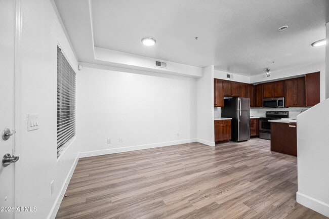 Foto del edificio - 4608 W Maryland Ave