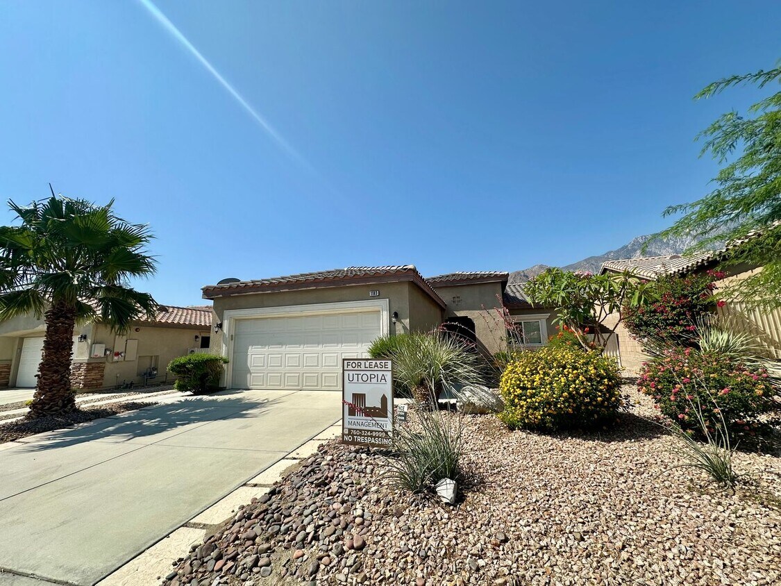 Foto principal - AVAILABLE NOW!! 3 BEDROOM 2 BATHROOM HOME ...