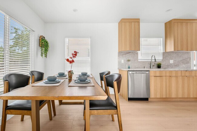 Foto del edificio - 1217 Beech Ave