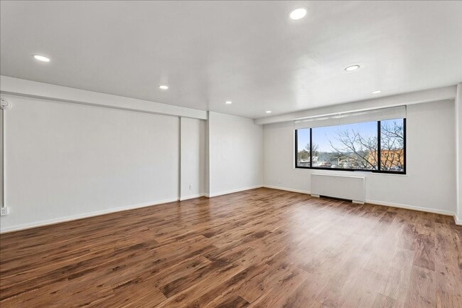 Photo - Large 1BR/1BA with Natural Light & Modern Finishes in Cleveland Park House