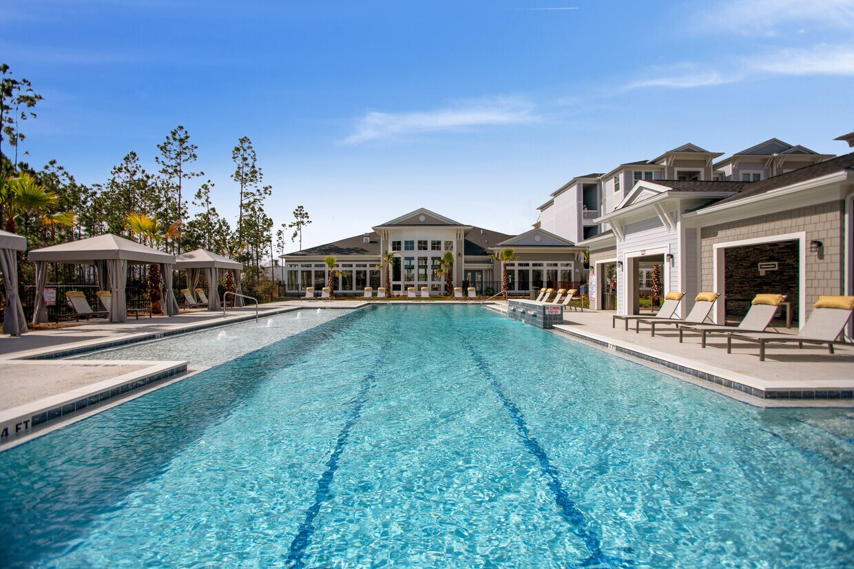 Seaview Apartments at Santa Rosa Beach Apartments in Santa Rosa Beach