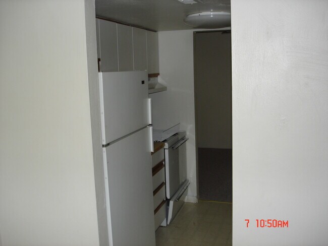 Building Photo - 1231 Five Pines Rd