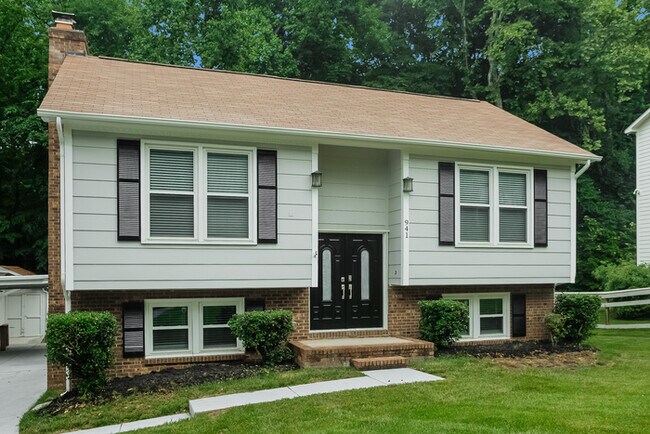 Foto del edificio - 941 Foxborough Rd