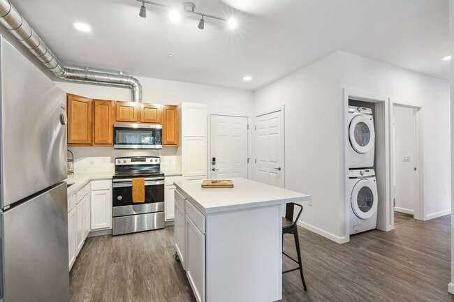 Building Photo - Pullman Lofts