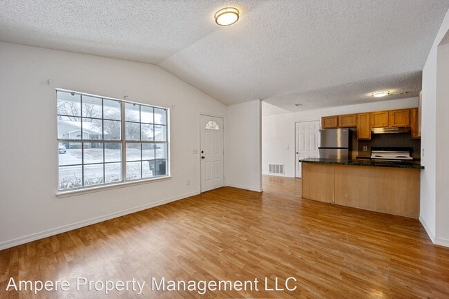 Building Photo - 3 br, 2 bath House - 3151 W Anne St