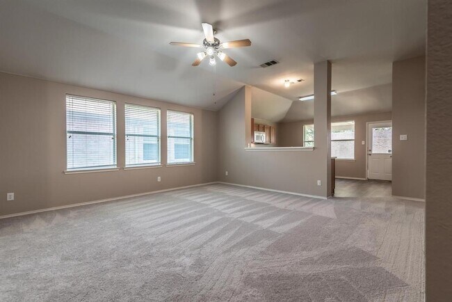 Building Photo - 1132 Goldeneye-