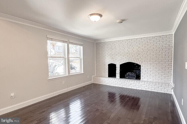 Foto del edificio - 2809 Bolling Rd