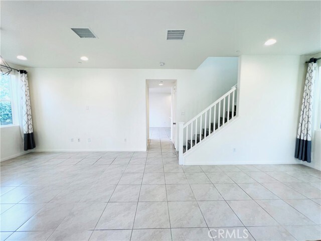 Building Photo - 2039 Tracy Ln