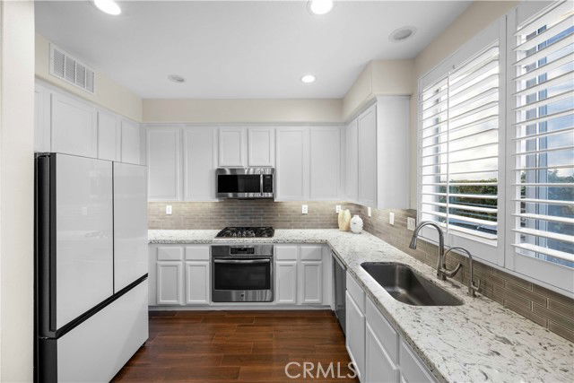 Building Photo - 27503 Wellsley Way