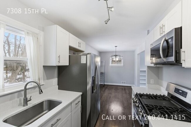 Building Photo - 7308 15th Pl