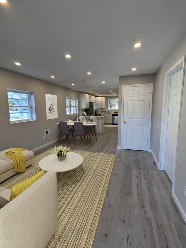 Foto principal - 1563 Washington Ave