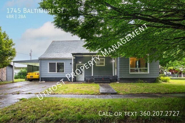 Building Photo - 4BD old world charm meets new world fashio...