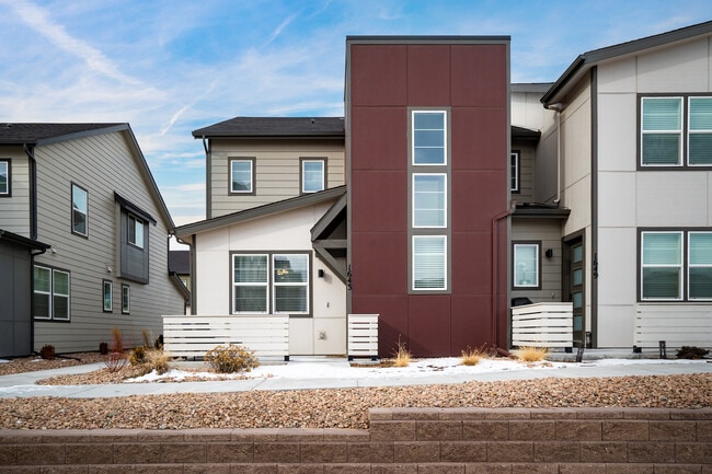 Building Photo - 1643 Rose Quartz Hts