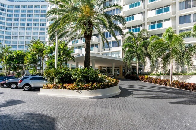 Foto del edificio - 1200 West Ave