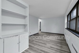 Building Photo - 1022 Delaware Ave