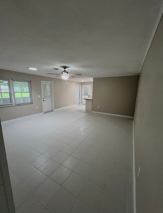 Foto del edificio - Charming 3 bedroom home in South Lakeland!