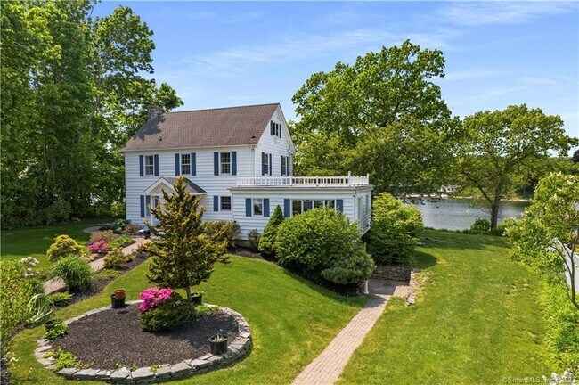 Building Photo - 214 Niantic River Rd