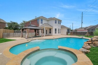 Building Photo - 24811 Deep Coral Ct