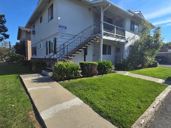 Building Photo - 1407 San Tomas Aquino Pkwy