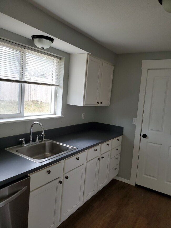 Foto del edificio - 1954 SW Galley Ct