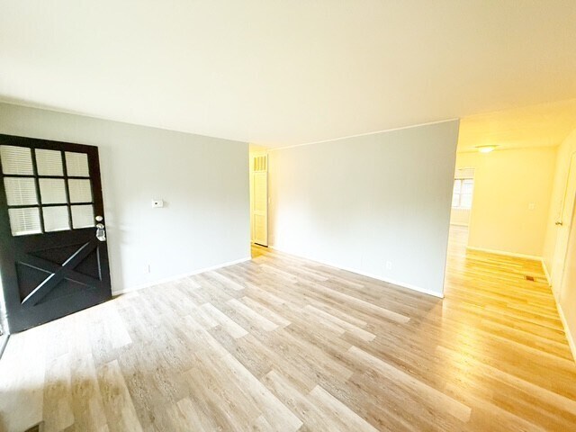 Foto del edificio - 8324 E 41st St