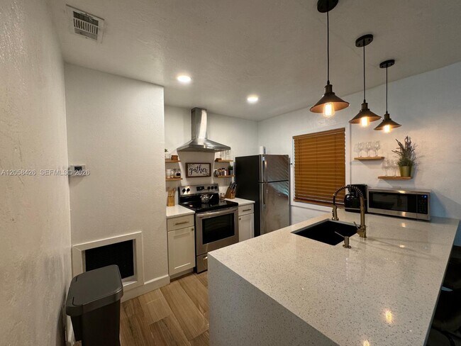 Foto del edificio - 207 SW 11th St