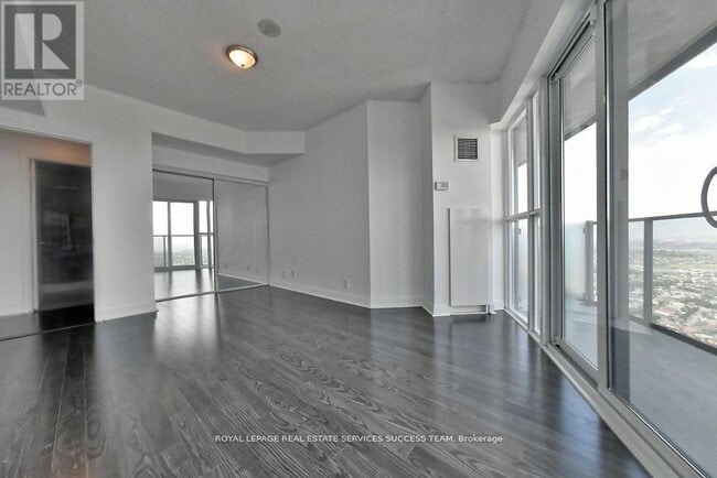 Building Photo - 60-4860 Absolute Ave