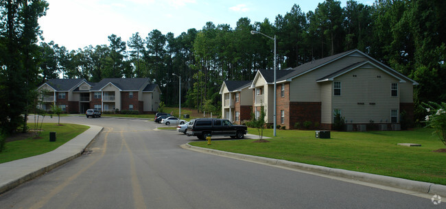 Building Photo - Blanton Green I, II, III Apartments