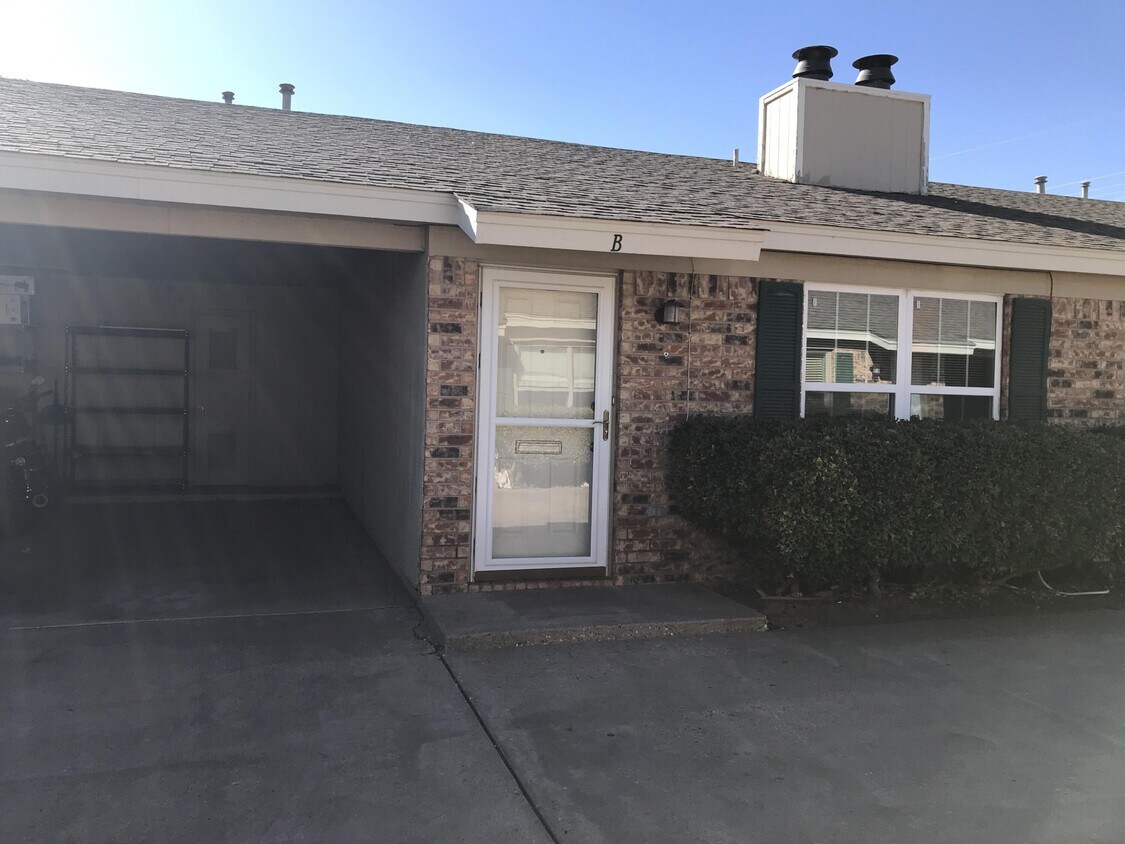 Primary Photo - 5620 Brownfield Dr