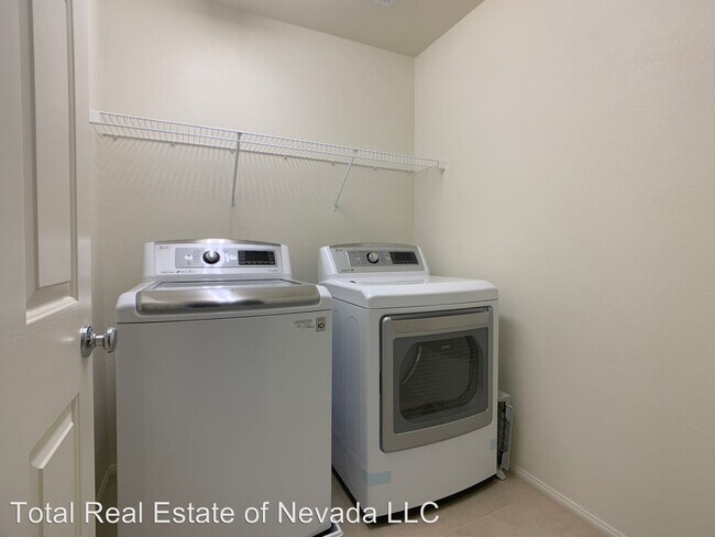 Foto del edificio - 9205 Keystone Ridge Ave
