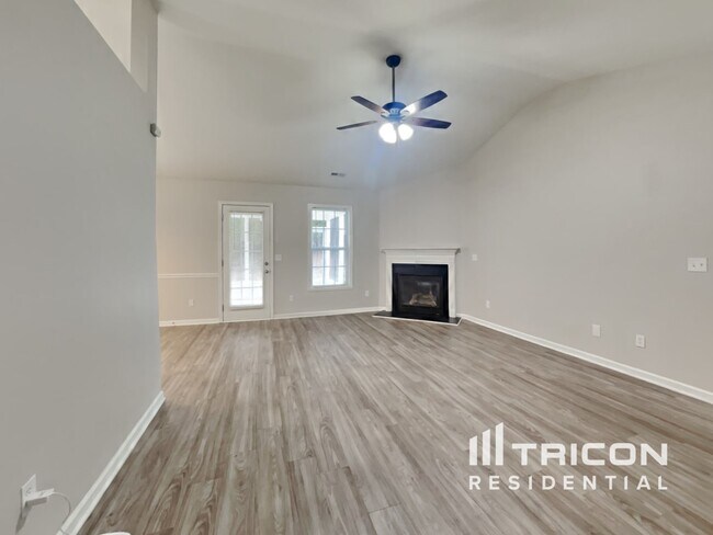 Building Photo - 2464 Mid Salem Drive Winston Salem NC