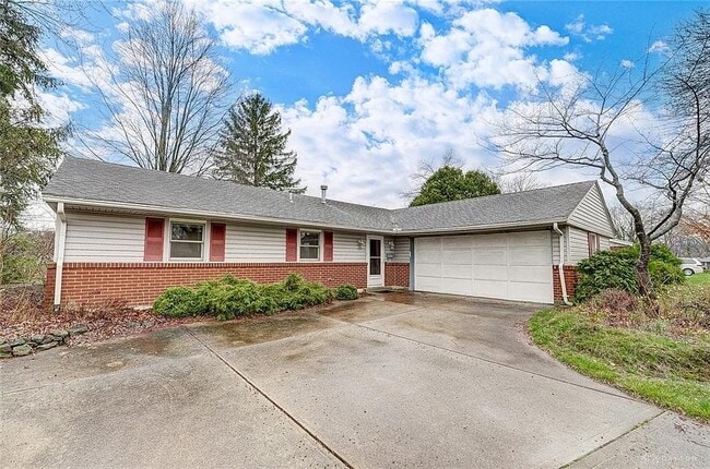 Building Photo - 1016 Independence Dr