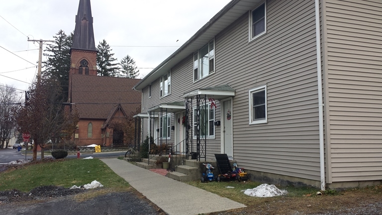 Primary Photo - Clinton Street Apartments