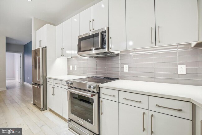 Building Photo - 1794 Lanier Pl NW