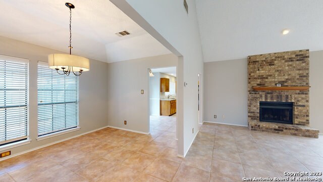Building Photo - 16710 Summer Creek Dr