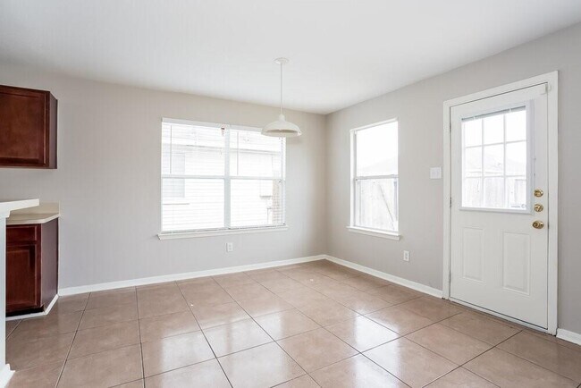 Building Photo - 6510 Beeston Hill Dr