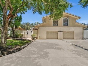 Building Photo - 12549 Woodmill Dr