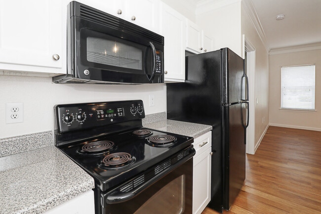 Kitchen - Villas at Cypresswood