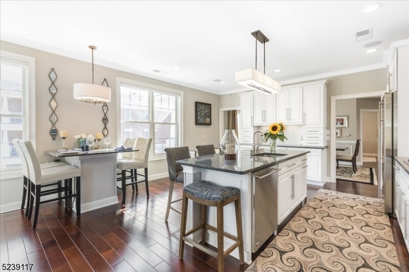 119 Four Seasons Dr, North Caldwell, NJ 07006 - Room for Rent in North ...