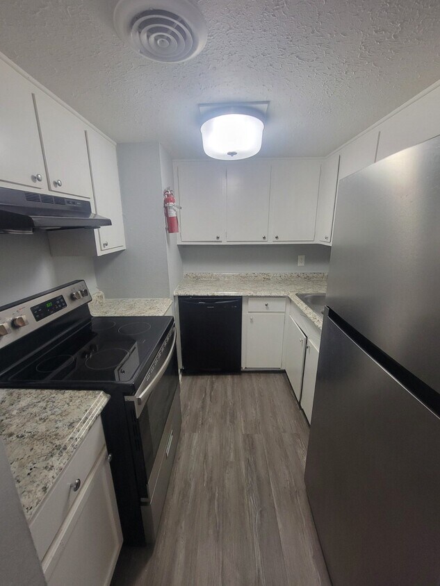 Foto del edificio - 225 W McDowell Rd