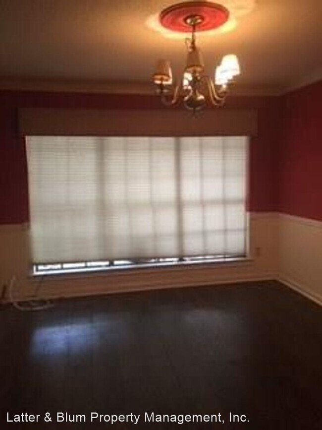 Foto del edificio - 3 br, 2.5 bath House - 14 Carriage Ln.