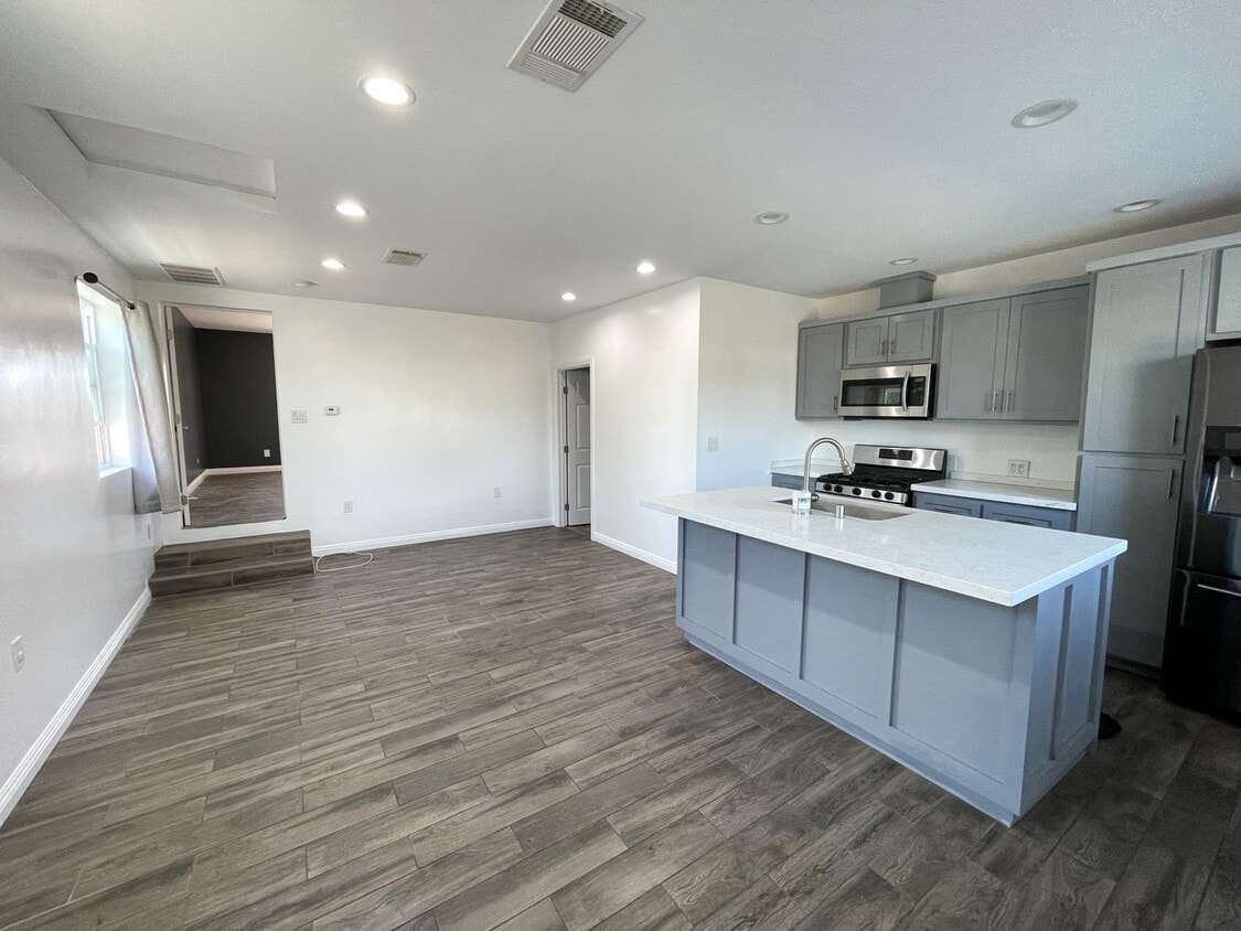 Primary Photo - New Price! Modern ADU Rental
