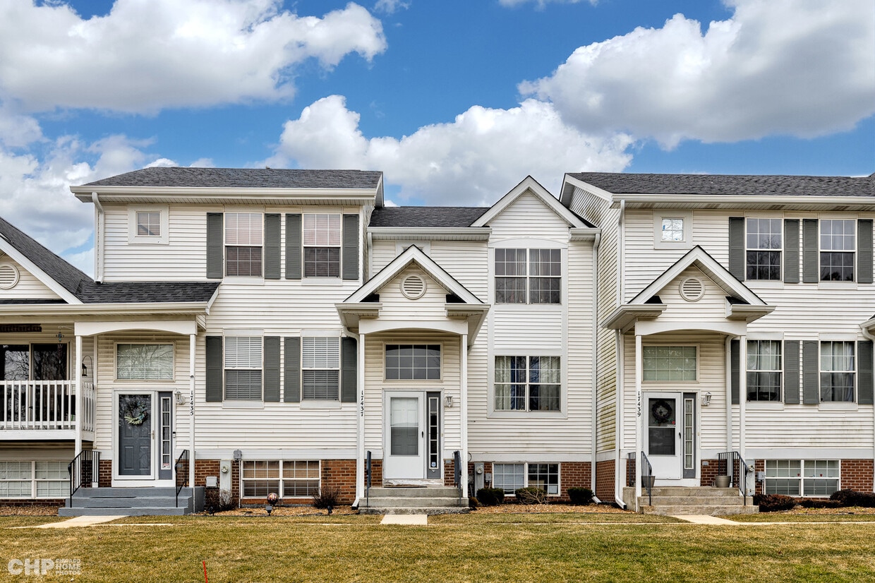 Primary Photo - 17437 Teton Ct