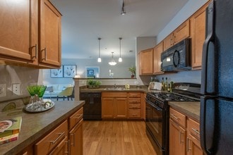 Building Photo - The Elms at Stoney Run Village