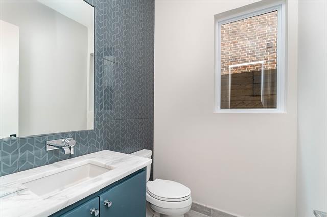 Foto del edificio - 3526 Asbury St