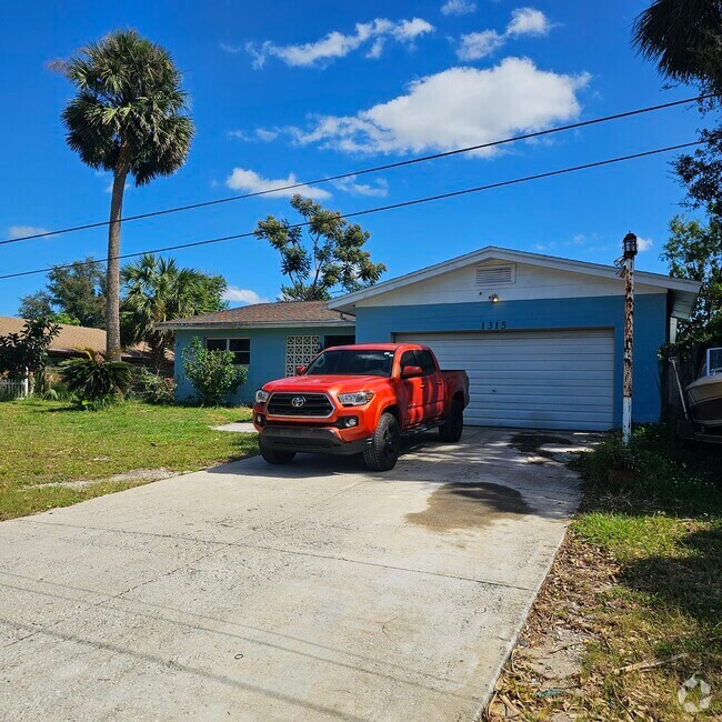Glenn Oaks Houses for Rent with a Swimming Pool Orlando, FL 1 Homes