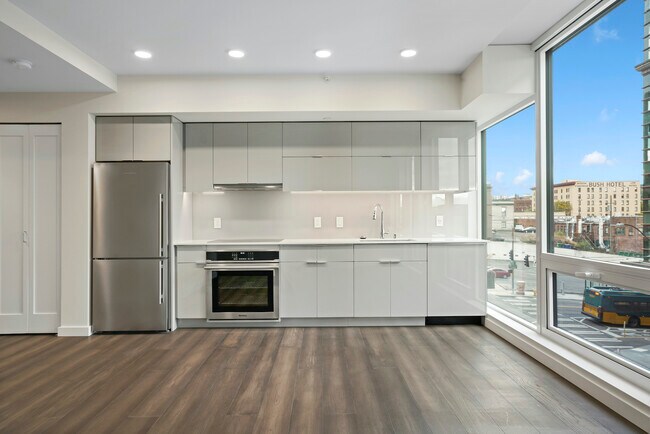 Foto del edificio - 450 South Main St
