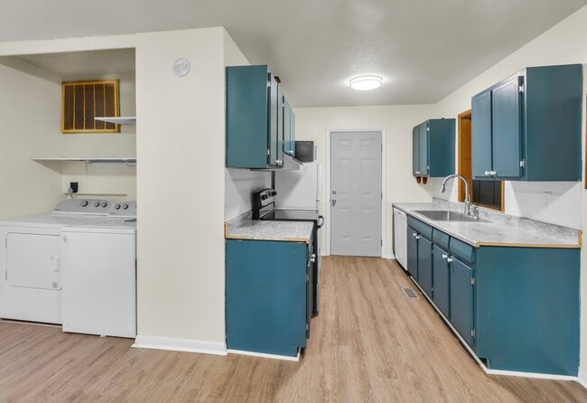 Building Photo - 109 Elizabeth St