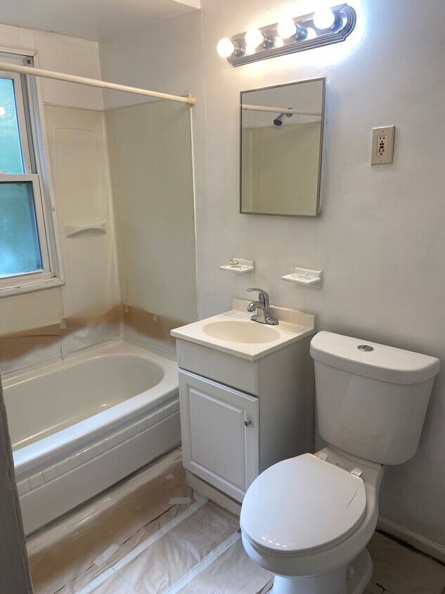 5781 Chalmers TR Roni Derech Apartment for Rent in Detroit, MI