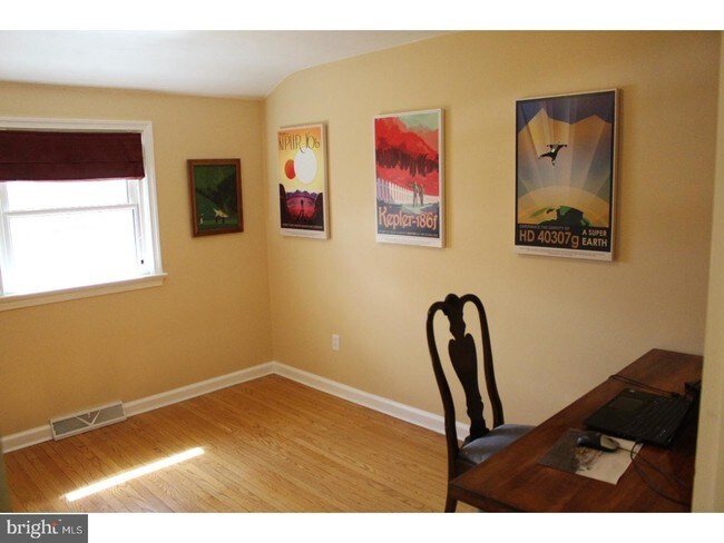 Foto del edificio - 404 Edgewood Dr